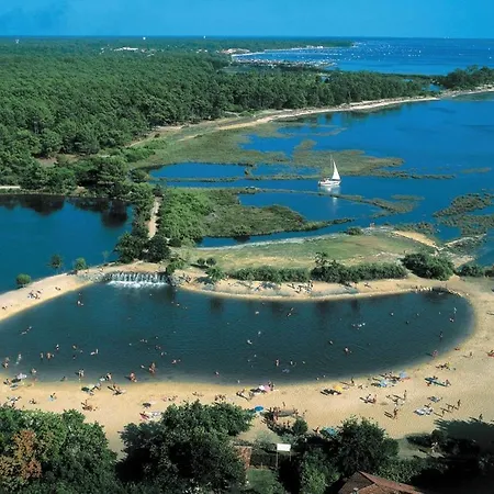 La Maison Des Rives De Saint Brice * Ares