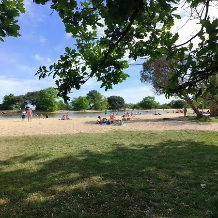 La Maison Des Rives De Saint Brice Vakantiehuis Ares